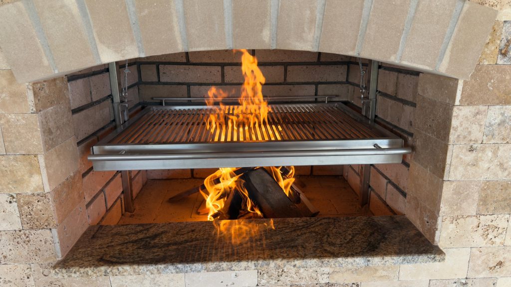 Gratar/Grill cu sistem de ridicare tip lift grill cu dimensiuni de: 75 x 50 cm